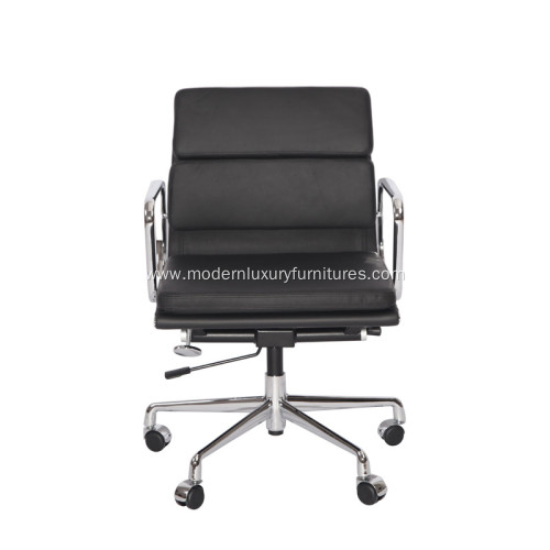 Modern Eames soft pad Leather Management chair